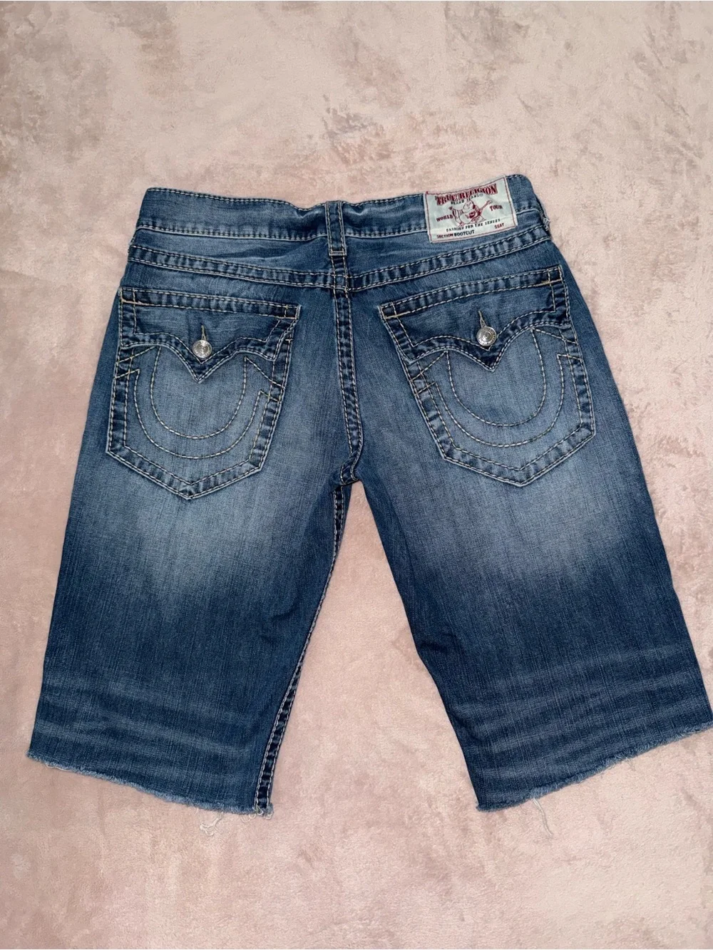 True region shorts size 34